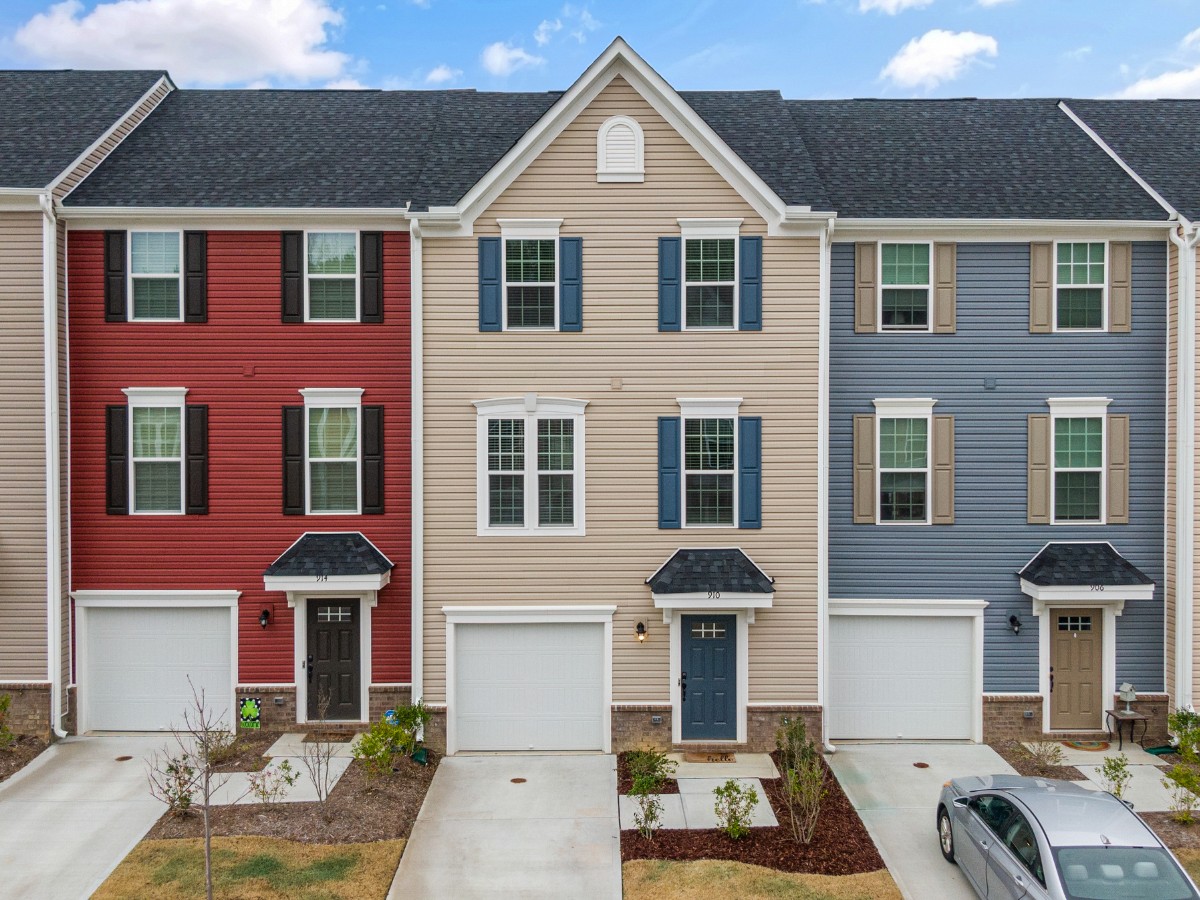 Image showcasing High-End Contemporary Design in Historic Townhouses