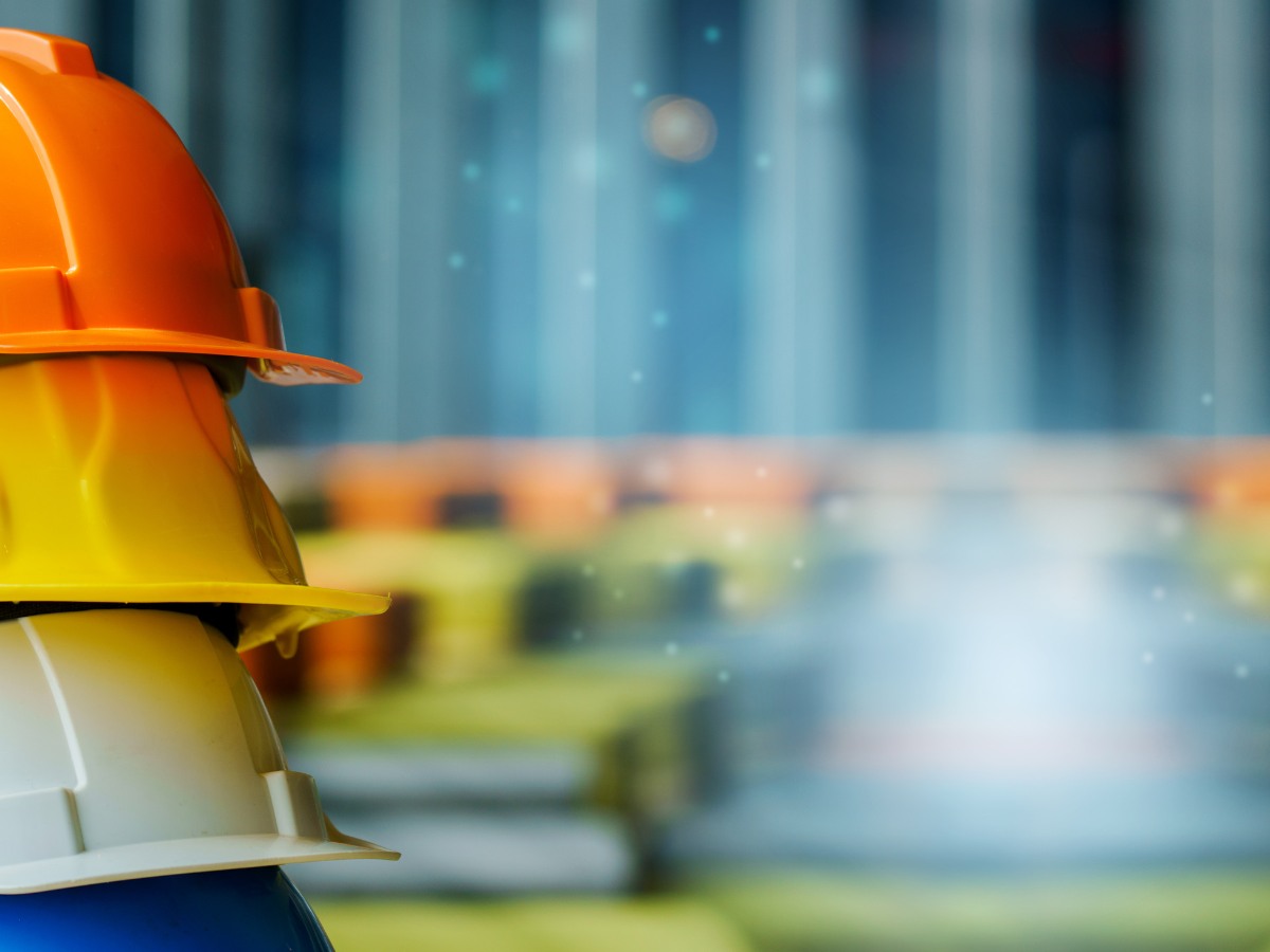 Commercial Contractor vs General Contractor Pros and Cons